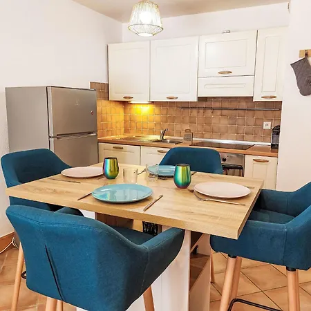 Conseil-9 By Interhome